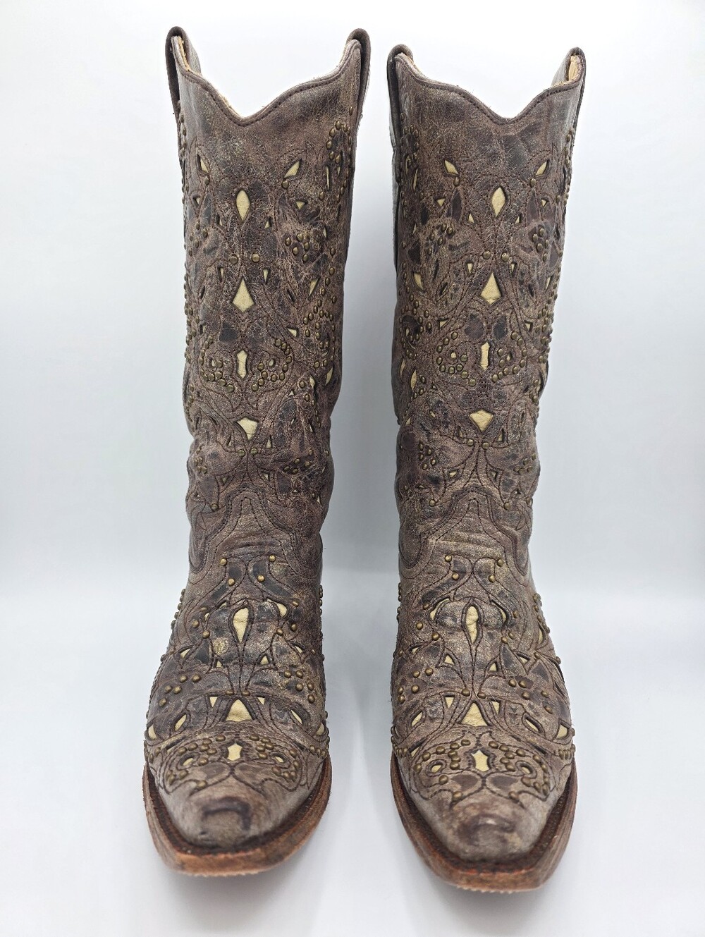 Corral‎ Distressed Leather Studded Cutout Cowboy Western Boots Women’s 7